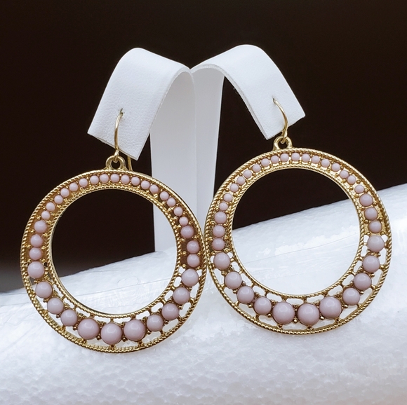 Lavender Graduating Bead Drop Filigree Circle Hoop Dangle Earrings 1.5" - Picture 2 of 6